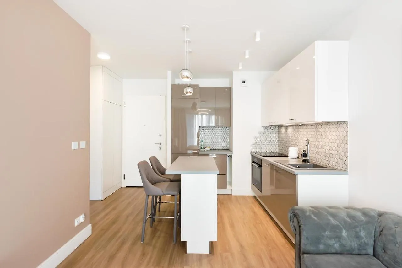 Wola Bloom Apartment Warsaw 0*,  Poland