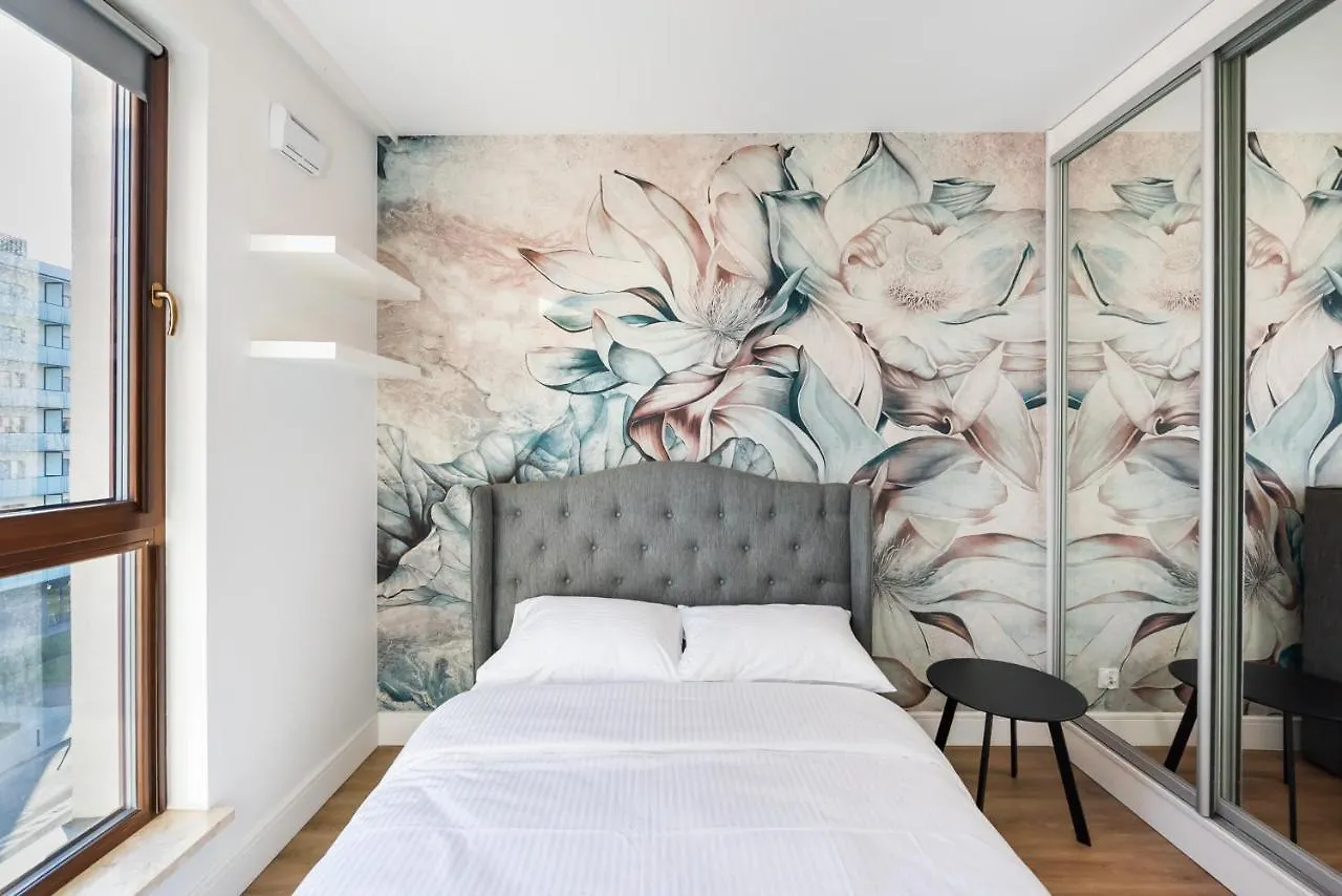 Wola Bloom Apartment Warsaw